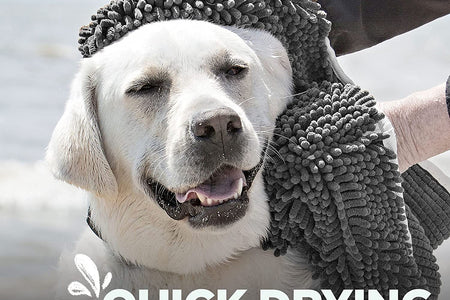 Soggy Doggy Super Shammy Dog Towel, Washable Microfiber Dog Towels for Drying Dogs and Cleaning Paws, Fast-Drying Dog Bath Towel with Hand Pockets, Gray/Gray Trim, 31 X 14 Inches